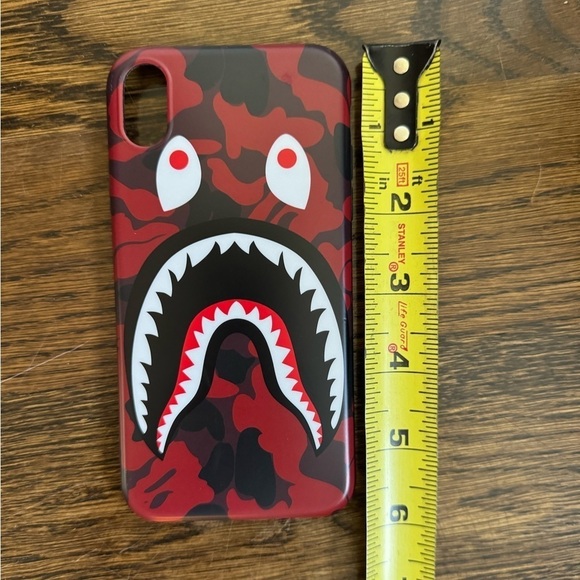 Bathing Ape BAPE Shark Camo iPhone 10XR Case Red Black Collectible Streetwear - Picture 2 of 4